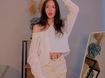 Odellflight Chaturbate stream image from July 28, 2025