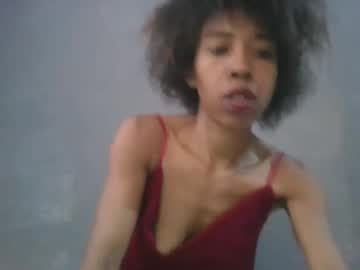 Wendy09888 Chaturbate stream image from July 28, 2025