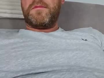 Crafton11 Chaturbate stream image from July 28, 2025