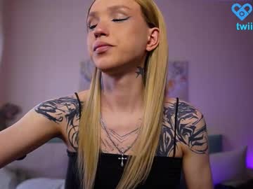 Twiinkie_Pie Chaturbate stream image from July 28, 2025