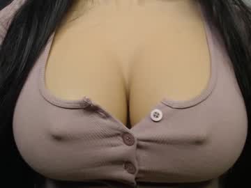 Yummy_Jenny123 Chaturbate stream image from July 28, 2025