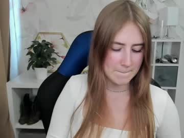 Meganx_Candy Chaturbate stream image from July 28, 2025