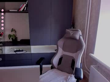 Niky_Charm Chaturbate stream image from July 28, 2025
