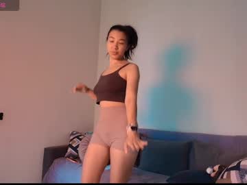 Cosmo_Pussy Chaturbate stream image from July 28, 2025