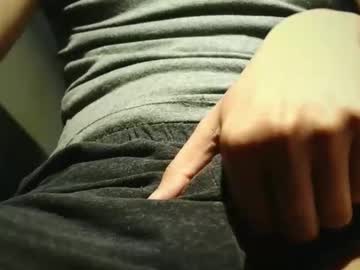 Mierllanos240057 Chaturbate stream image from July 28, 2025