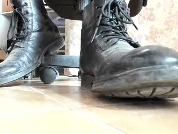Pablomenesssl Chaturbate stream image from July 28, 2025