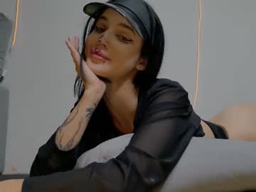 Rinacain Chaturbate stream image from July 28, 2025