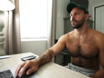 Brucestryker Chaturbate stream image from July 28, 2025