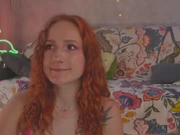 Charming_Lilly Chaturbate stream image from July 28, 2025