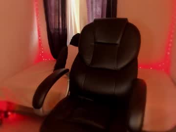 Isabelitha Chaturbate stream image from July 28, 2025