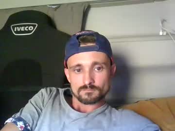 Spyco82 Chaturbate stream image from July 28, 2025
