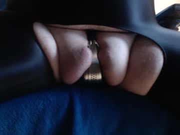 Chastej Chaturbate stream image from July 28, 2025