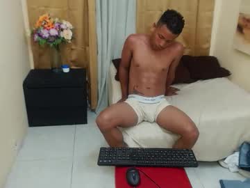 Bigcock_Maxx Chaturbate stream image from July 28, 2025