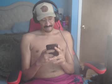 Fetishj Chaturbate stream image from July 28, 2025