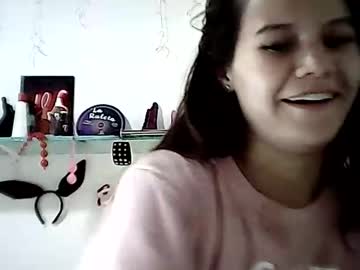 Aishafuckaas Chaturbate stream image from July 28, 2025