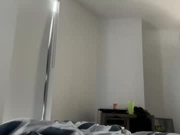 Thetakes Chaturbate stream image from July 28, 2025