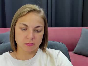 Tataflower Chaturbate stream image from July 28, 2025