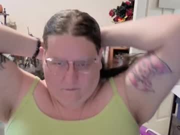 Emberlynnix Chaturbate stream image from July 28, 2025