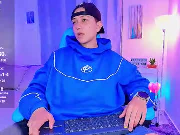 Arontroy_Wi Chaturbate stream image from July 28, 2025