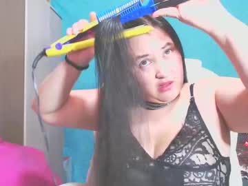 Sachalovee Chaturbate stream image from July 28, 2025