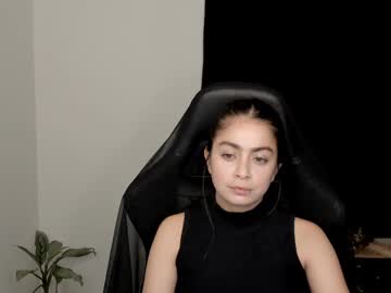 Eva_Monn Chaturbate stream image from July 29, 2025