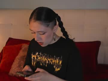 Cintya_Kors Chaturbate stream image from July 29, 2025