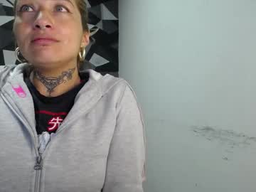 Fenix_Purple Chaturbate stream image from July 29, 2025