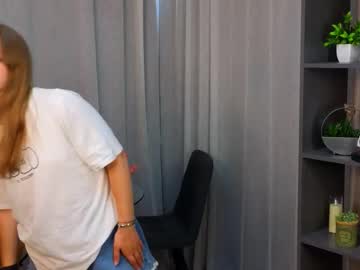 Janinawaananen Chaturbate stream image from July 29, 2025