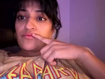 Misstinydee Chaturbate stream image from July 29, 2025