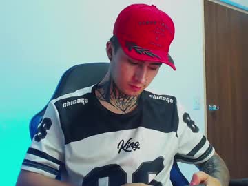 Jhanking Chaturbate stream image from July 29, 2025