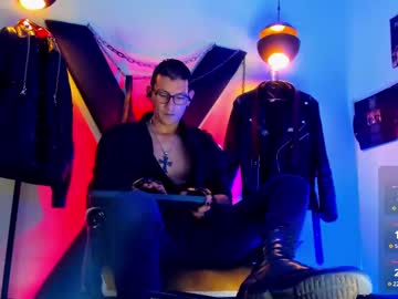 Enzopratt Chaturbate stream image from July 29, 2025