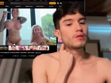 Sirfap15 Chaturbate stream image from July 29, 2025