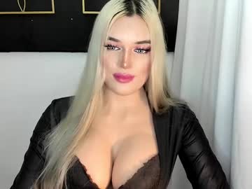 Hotstellacumxxx Chaturbate stream image from July 29, 2025