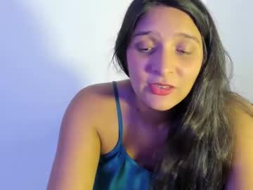 Iam_Moonie Chaturbate stream image from July 29, 2025