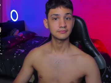 Randallstone Chaturbate stream image from July 29, 2025