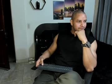 Wncmodels Chaturbate stream image from July 29, 2025