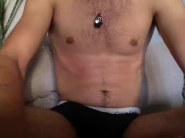 Strongelvis Chaturbate stream image from July 29, 2025