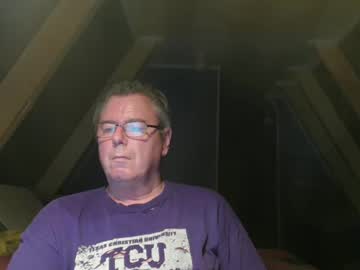 Finderfiner Chaturbate stream image from July 29, 2025