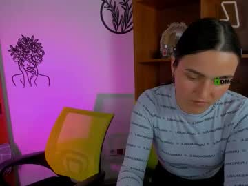 Elsa_Fire Chaturbate stream image from July 29, 2025