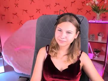 Lenabens Chaturbate stream image from July 29, 2025