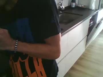 Sosa23cm Chaturbate stream image from July 29, 2025