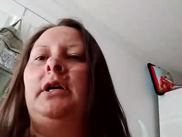 Crystalbarbie214 Chaturbate stream image from July 29, 2025