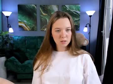 Liyamayer Chaturbate stream image from July 29, 2025