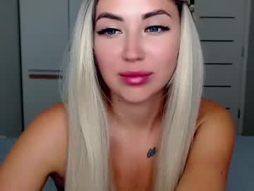 Loveydovey88 Chaturbate stream image from July 29, 2025