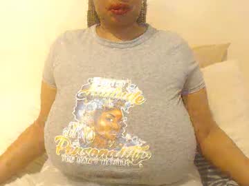 Boobyqueen24 Chaturbate stream image from July 29, 2025