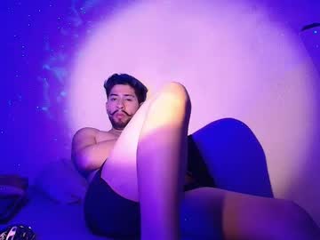 Luxanee Chaturbate stream image from July 29, 2025