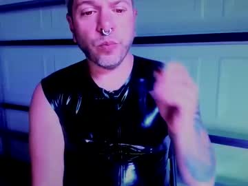 Slickevolved Chaturbate stream image from July 29, 2025