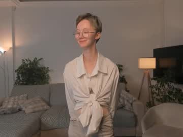 Valoriehennesy Chaturbate stream image from July 29, 2025
