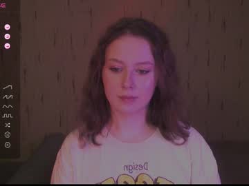 Miranadevl Chaturbate stream image from July 29, 2025