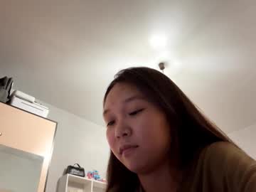 Oracowee Chaturbate stream image from July 29, 2025